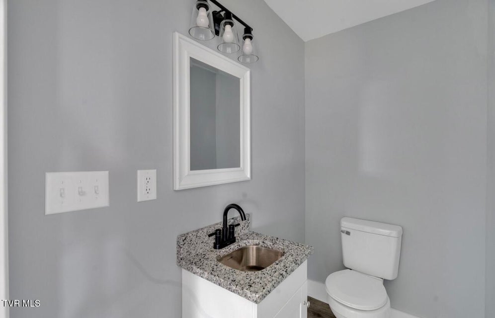 Photo #26: 1246 Center Street