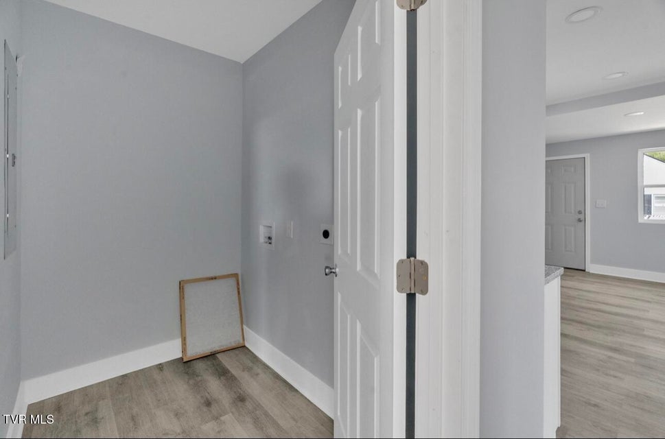 Photo #27: 1246 Center Street