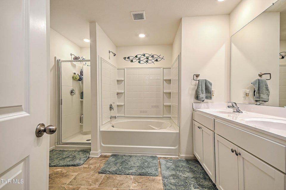 Photo #32: 6901 Wildlife Circle