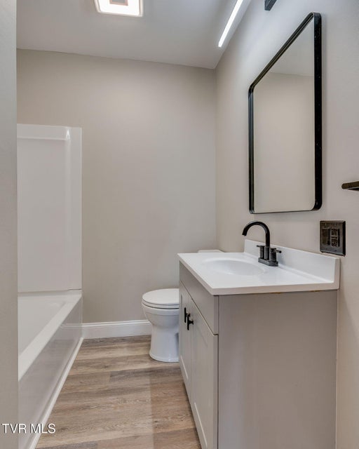 Photo #13: 1223 Wayne Street