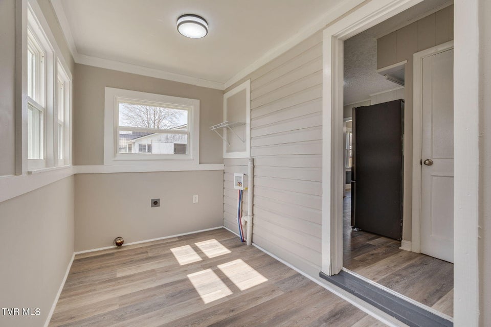 Photo #19: 1223 Wayne Street