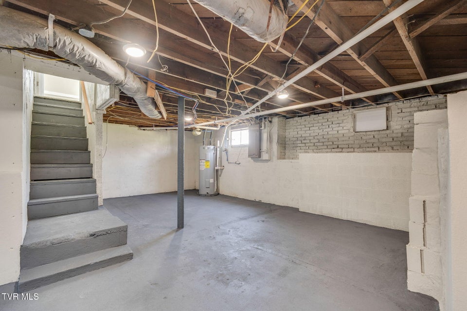 Photo #23: 1223 Wayne Street