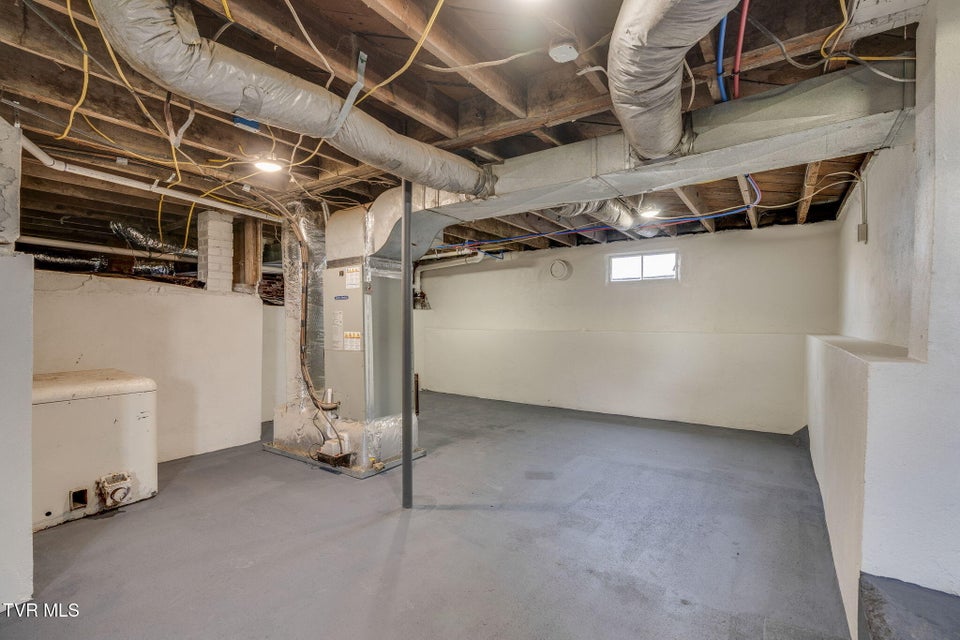 Photo #24: 1223 Wayne Street