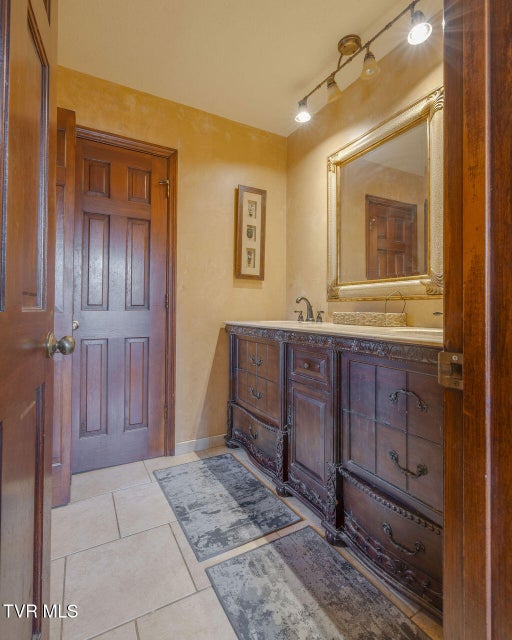 Photo #24: 250 Hummingbird Lane