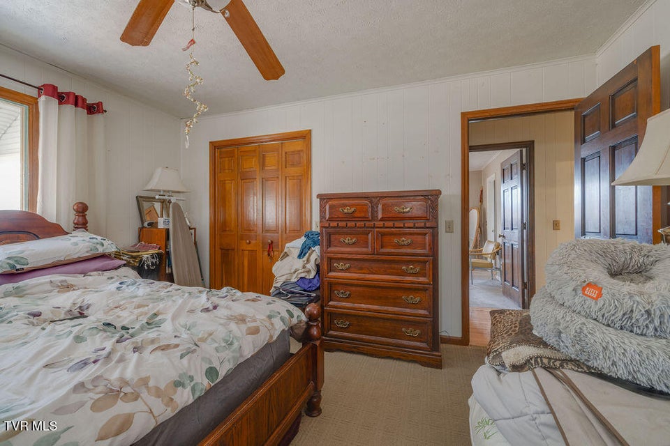 Photo #30: 250 Hummingbird Lane