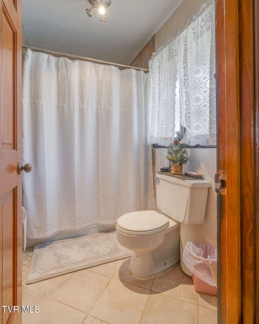 Photo #33: 250 Hummingbird Lane