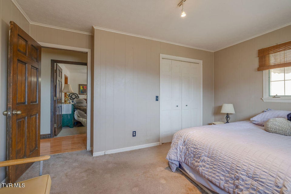 Photo #36: 250 Hummingbird Lane