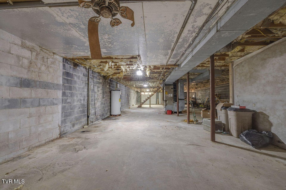 Photo #43: 250 Hummingbird Lane