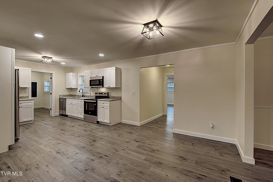 Photo #17: 170 Price Road