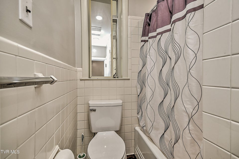 Photo #36: 502 Valley Drive