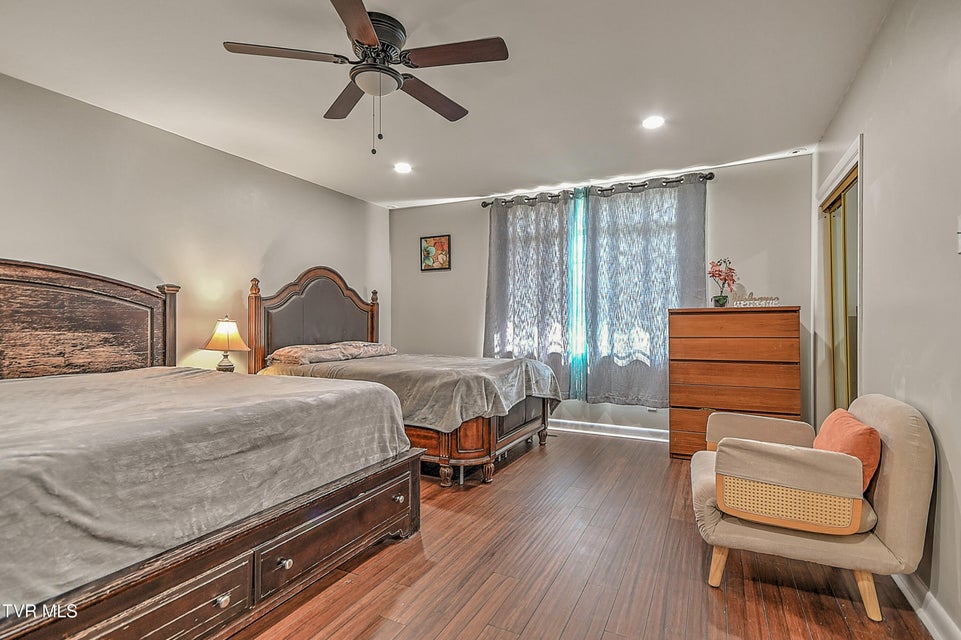 Photo #41: 502 Valley Drive