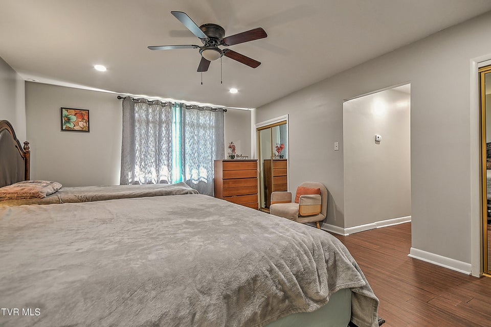 Photo #43: 502 Valley Drive