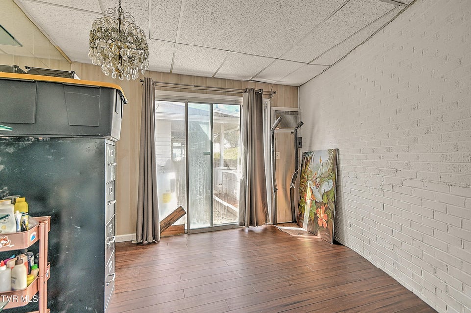 Photo #49: 502 Valley Drive