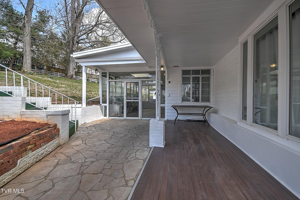 Photo #51: 502 Valley Drive