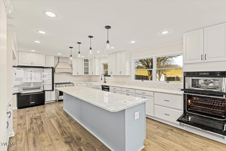 Photo #14: 171 Flourville Road