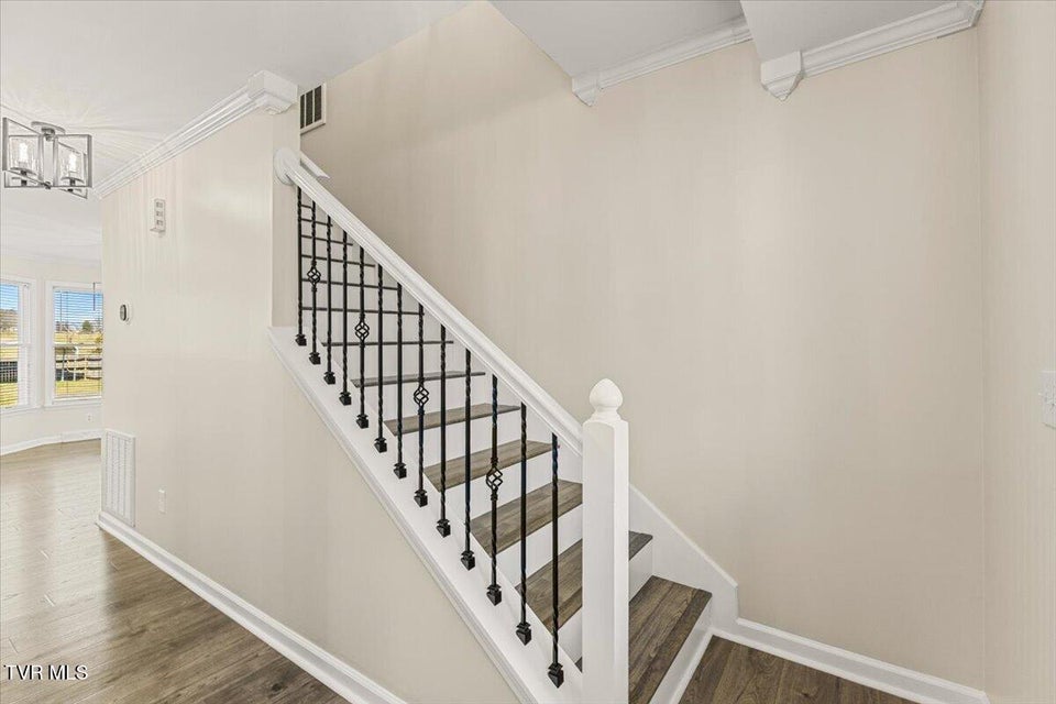 Photo #33: 171 Flourville Road