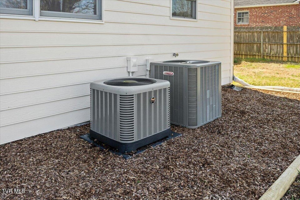 Photo #54: 171 Flourville Road