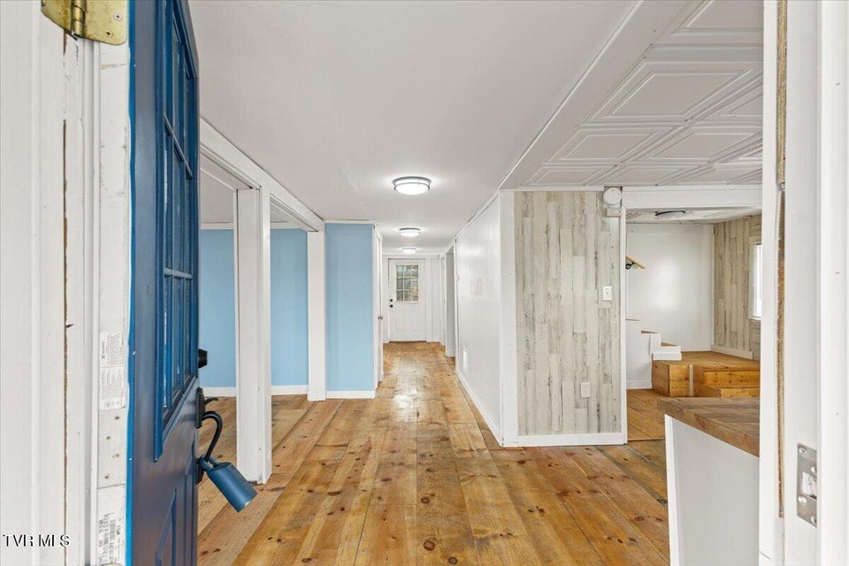 Photo #10: 455 Westin Drive