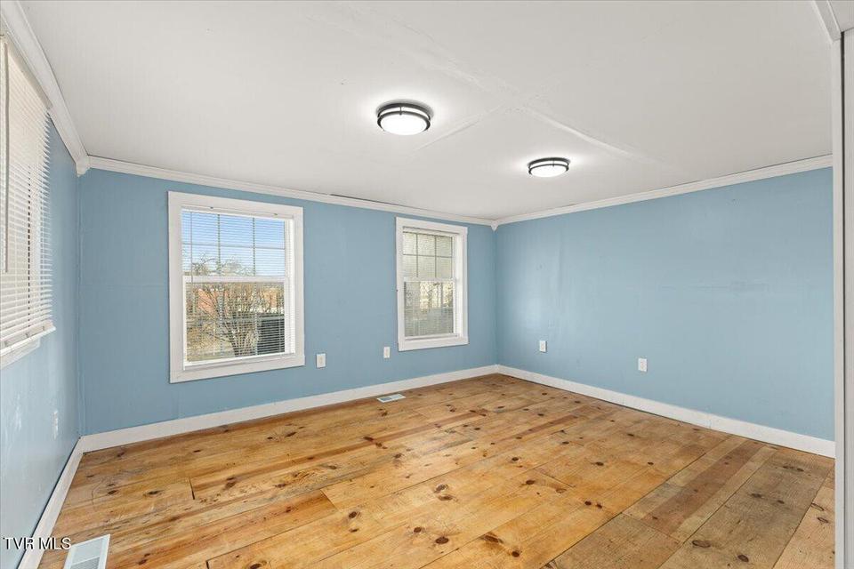 Photo #11: 455 Westin Drive