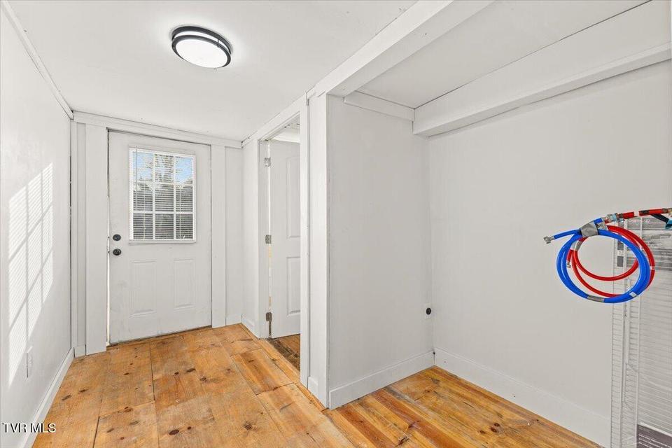 Photo #16: 455 Westin Drive