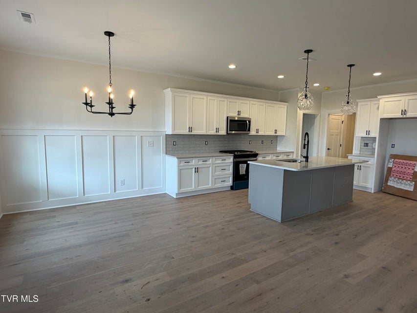 Photo #8: 1196 Hawley Road