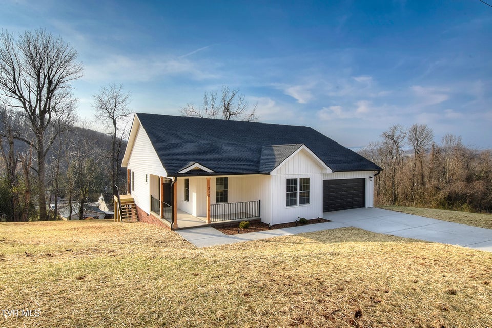 Photo #3: 218 Old Siam Road