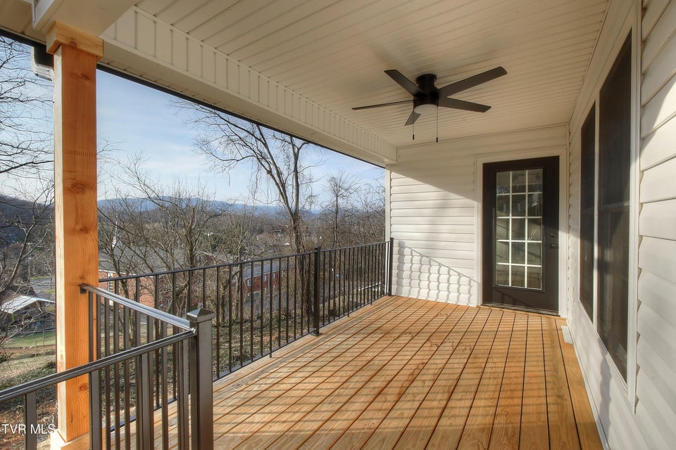 Photo #32: 218 Old Siam Road