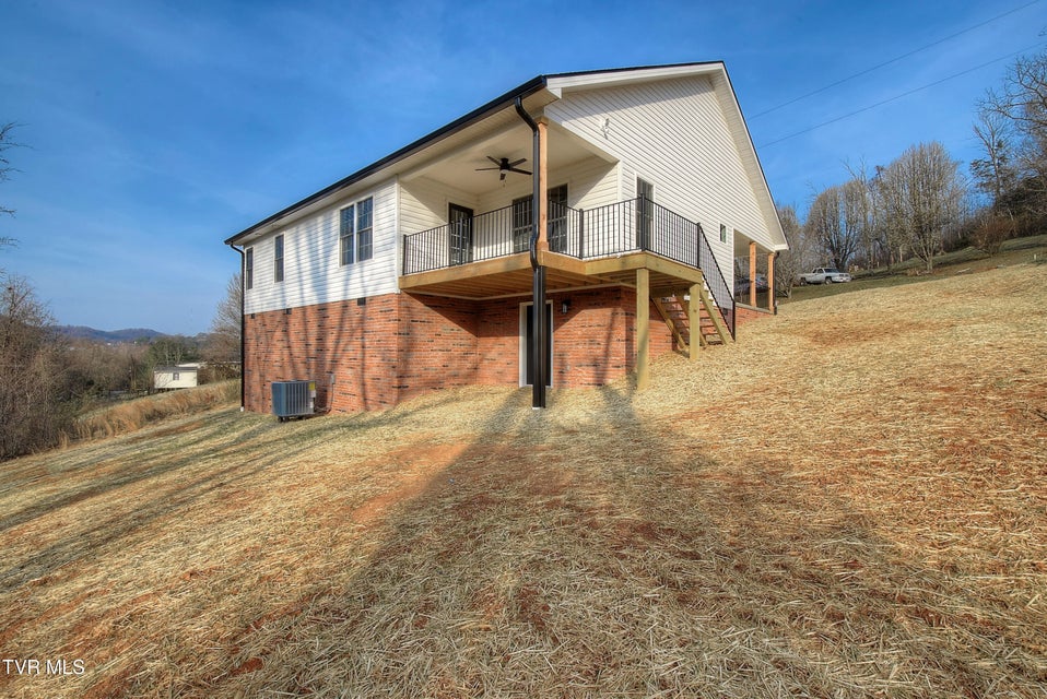 Photo #33: 218 Old Siam Road