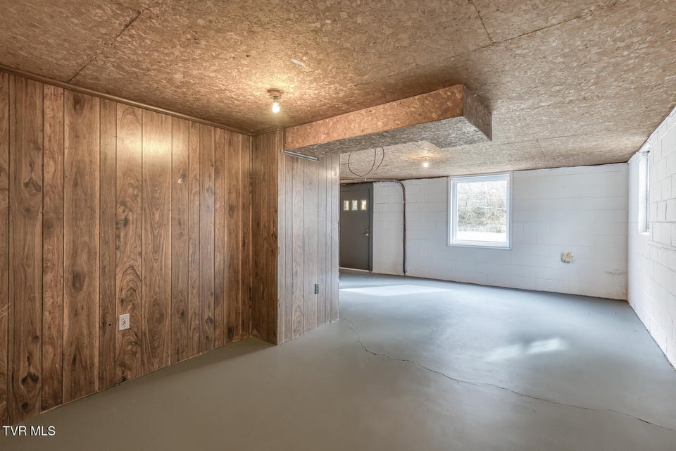 Photo #30: 4877 Yuma Road