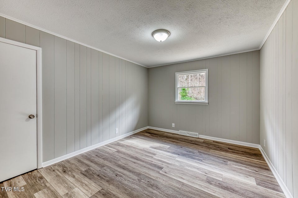 Photo #17: 4877 Yuma Road