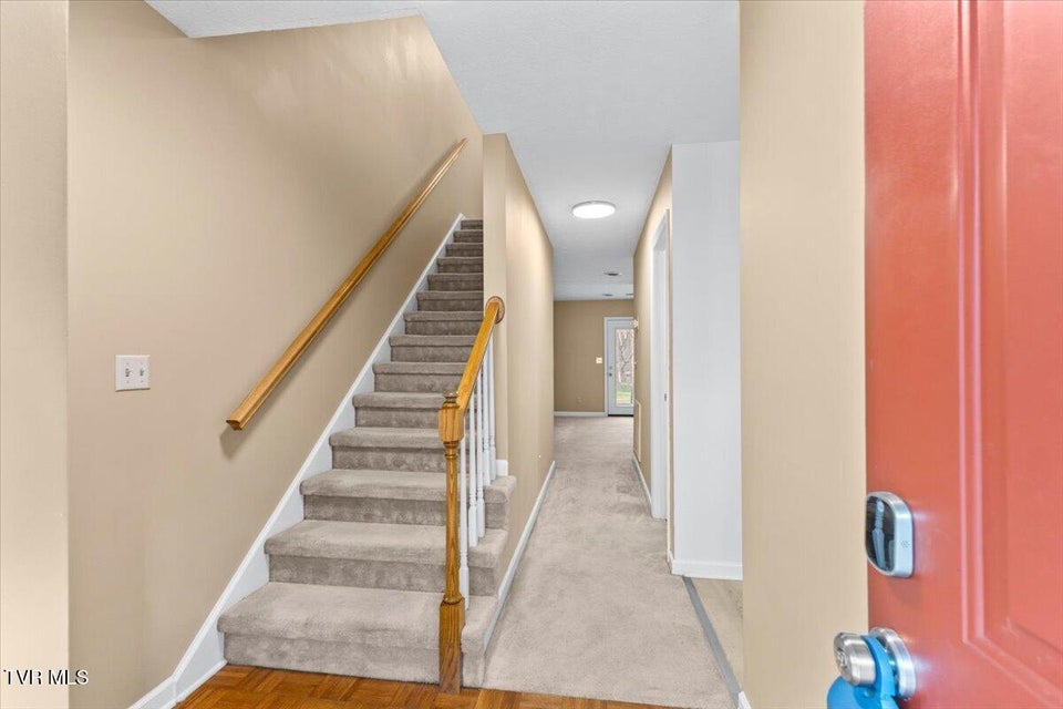 Photo #9: 461 Eastley Court