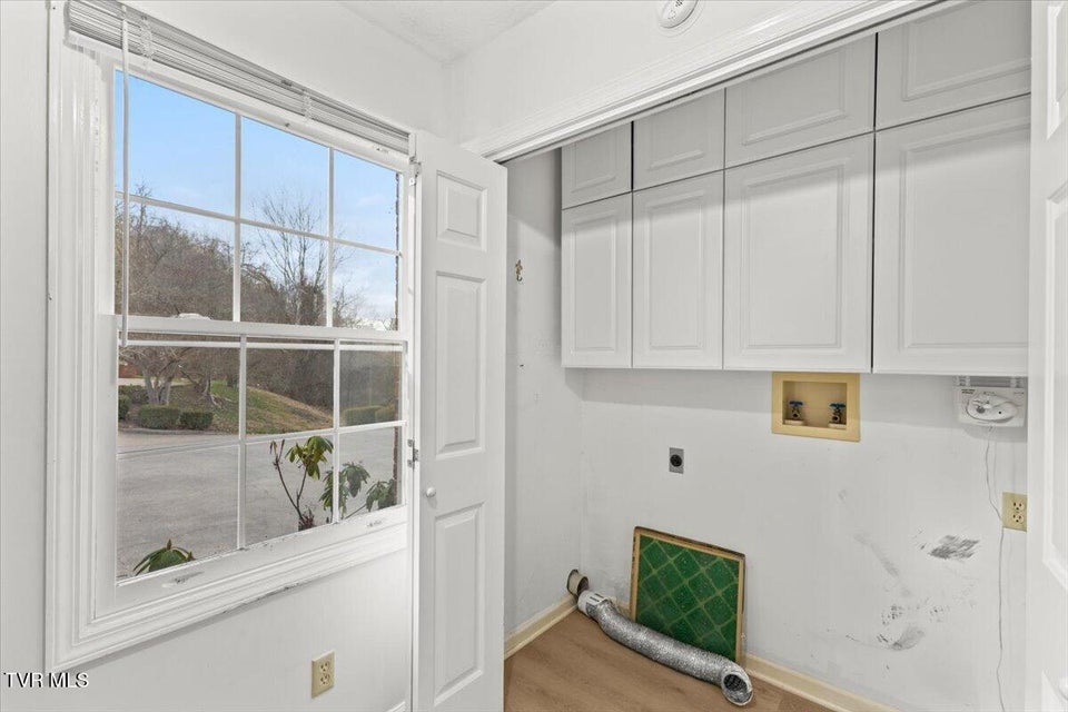 Photo #15: 461 Eastley Court