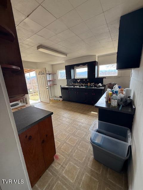 Photo #7: 607 Barton Street