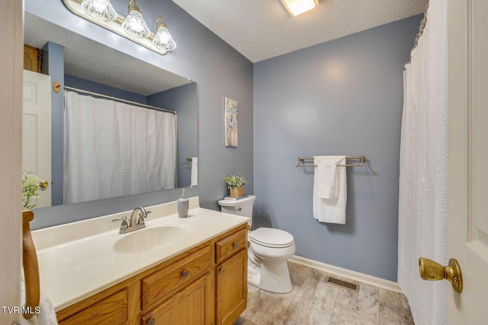 Photo #16: 145 Morgan Lane