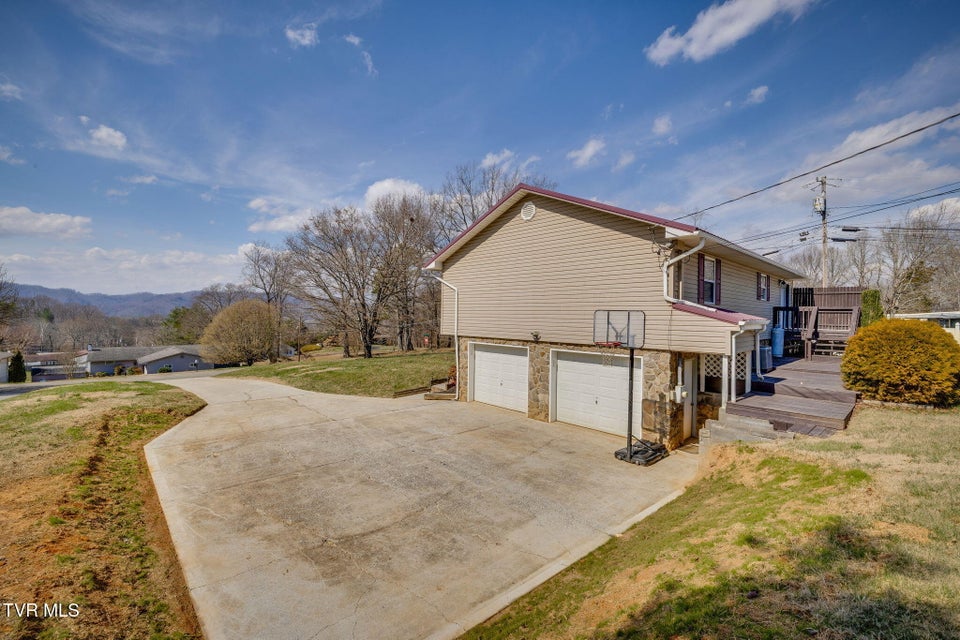 Photo #26: 145 Morgan Lane