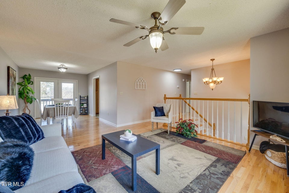 Photo #5: 145 Morgan Lane