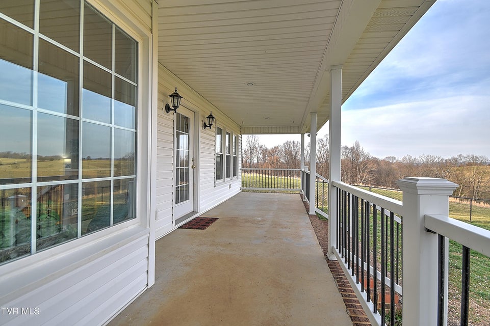 Photo #32: 308 Roy Martin Road