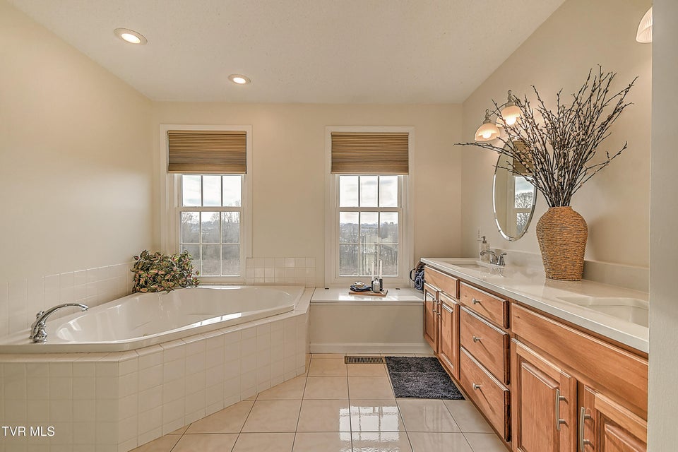 Photo #23: 308 Roy Martin Road