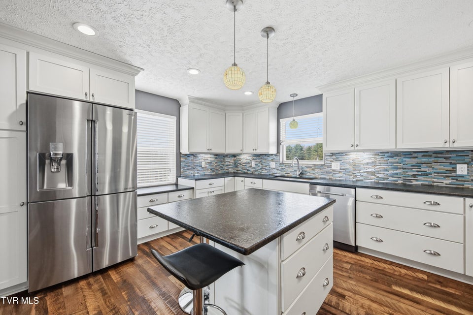 Photo #6: 222 Old Stage Drive