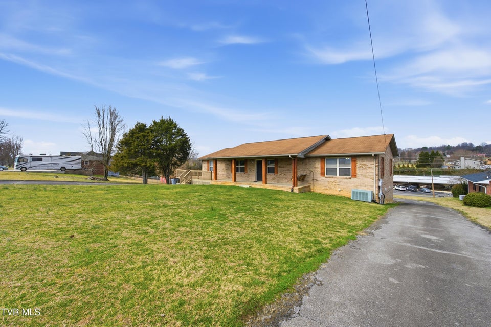 Photo #33: 222 Old Stage Drive