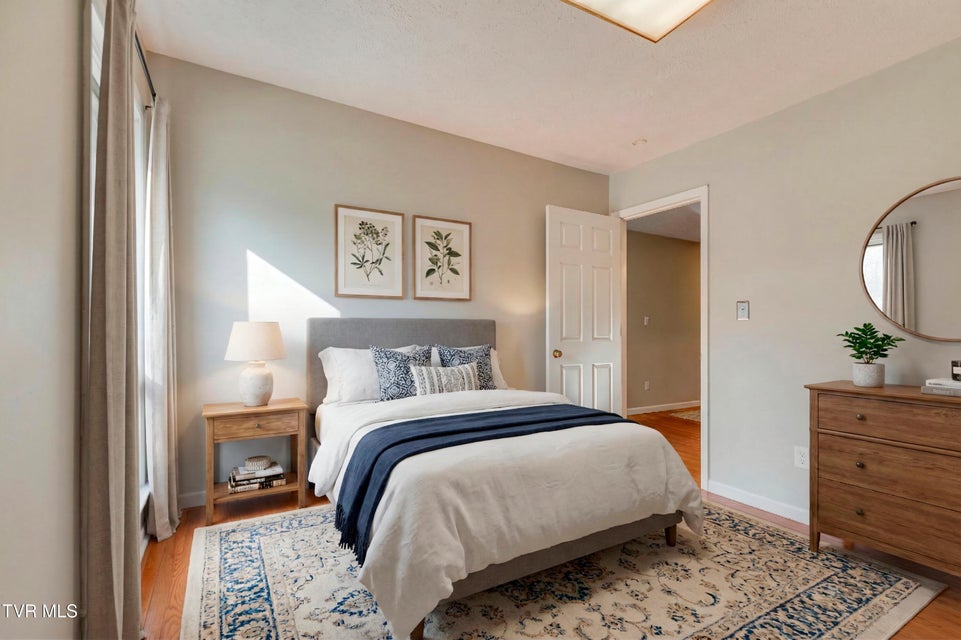 Photo #19: 780 Hamilton Road