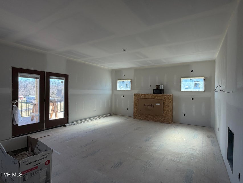 Photo #3: 121 Jessicas Way