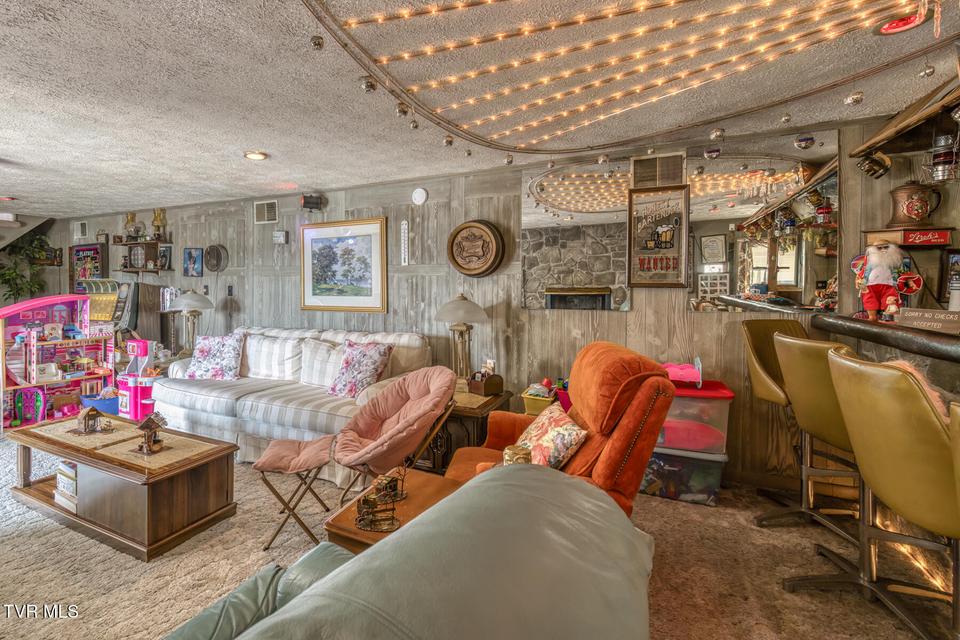 Photo #26: 1458 Shipley Ferry Road