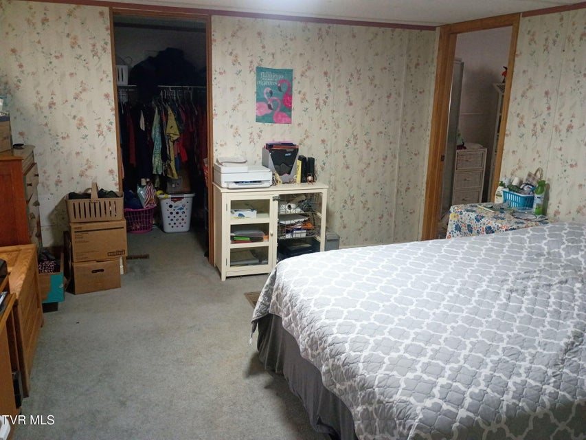 Photo #7: 220 Fannin Road