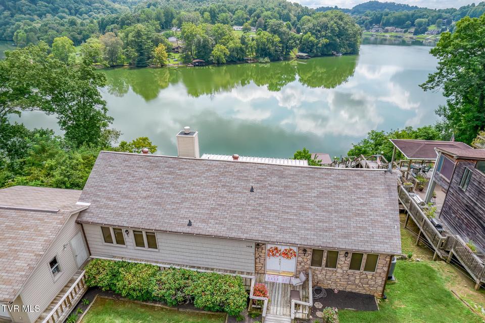 Photo #38: 1458 Shipley Ferry Road