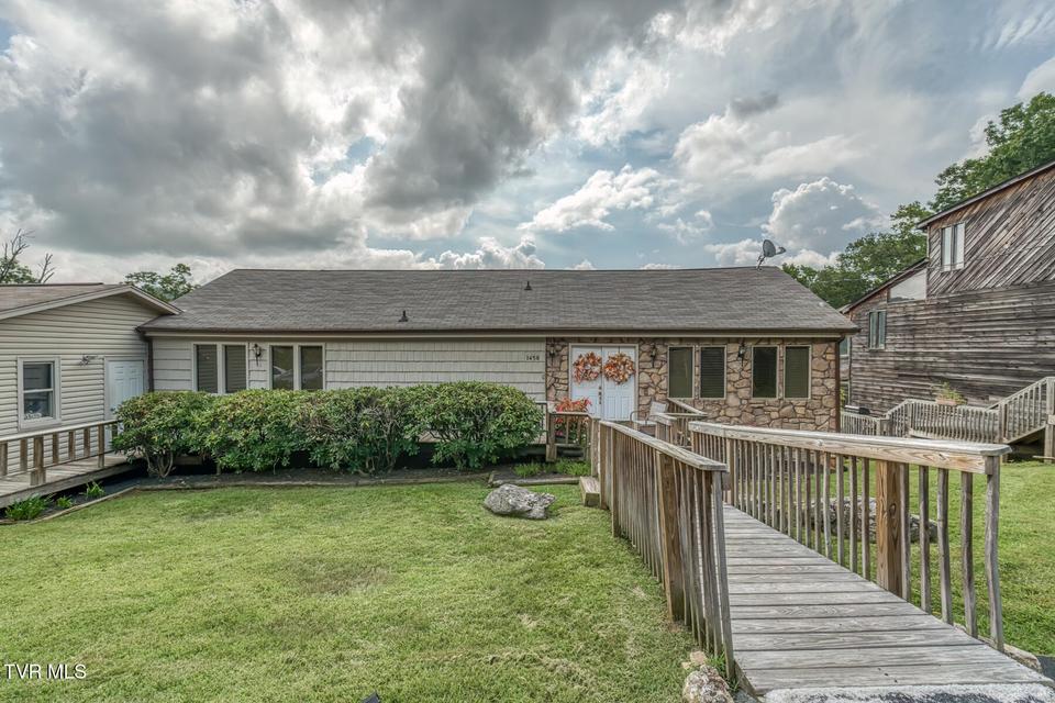 Photo #41: 1458 Shipley Ferry Road