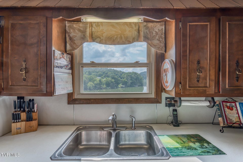 Photo #19: 1458 Shipley Ferry Road