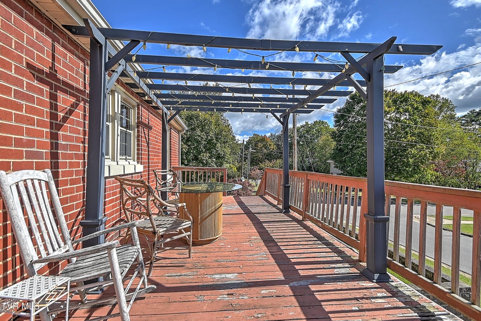 Photo #35: 700 Park Street