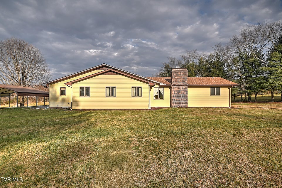 Photo #37: 805 Clairmont Road