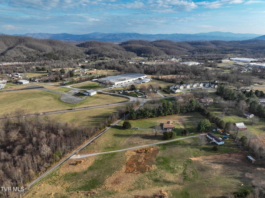 Photo #56: 805 Clairmont Road